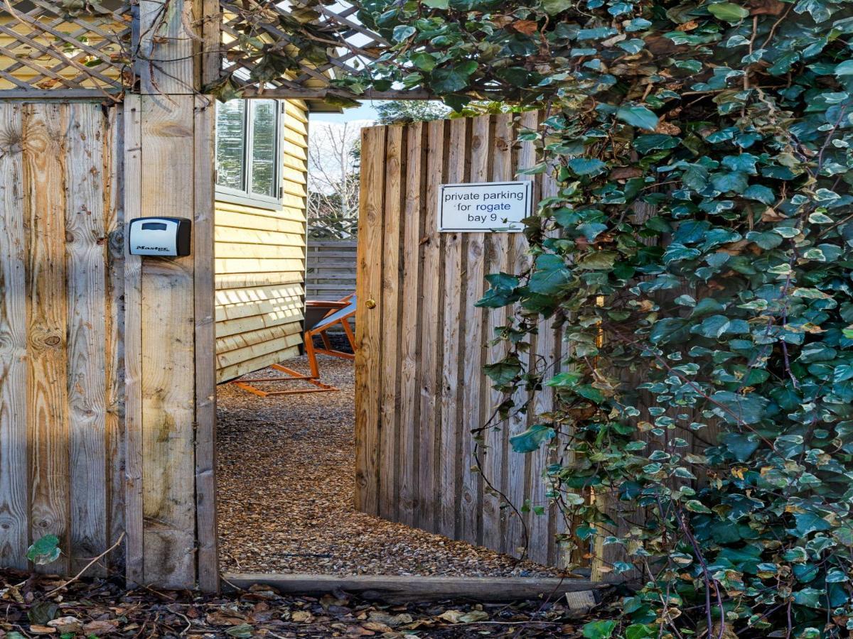 Pass The Keys Whitstable Shepherds Hut Minutes From The Harbour Villa Eksteriør bilde