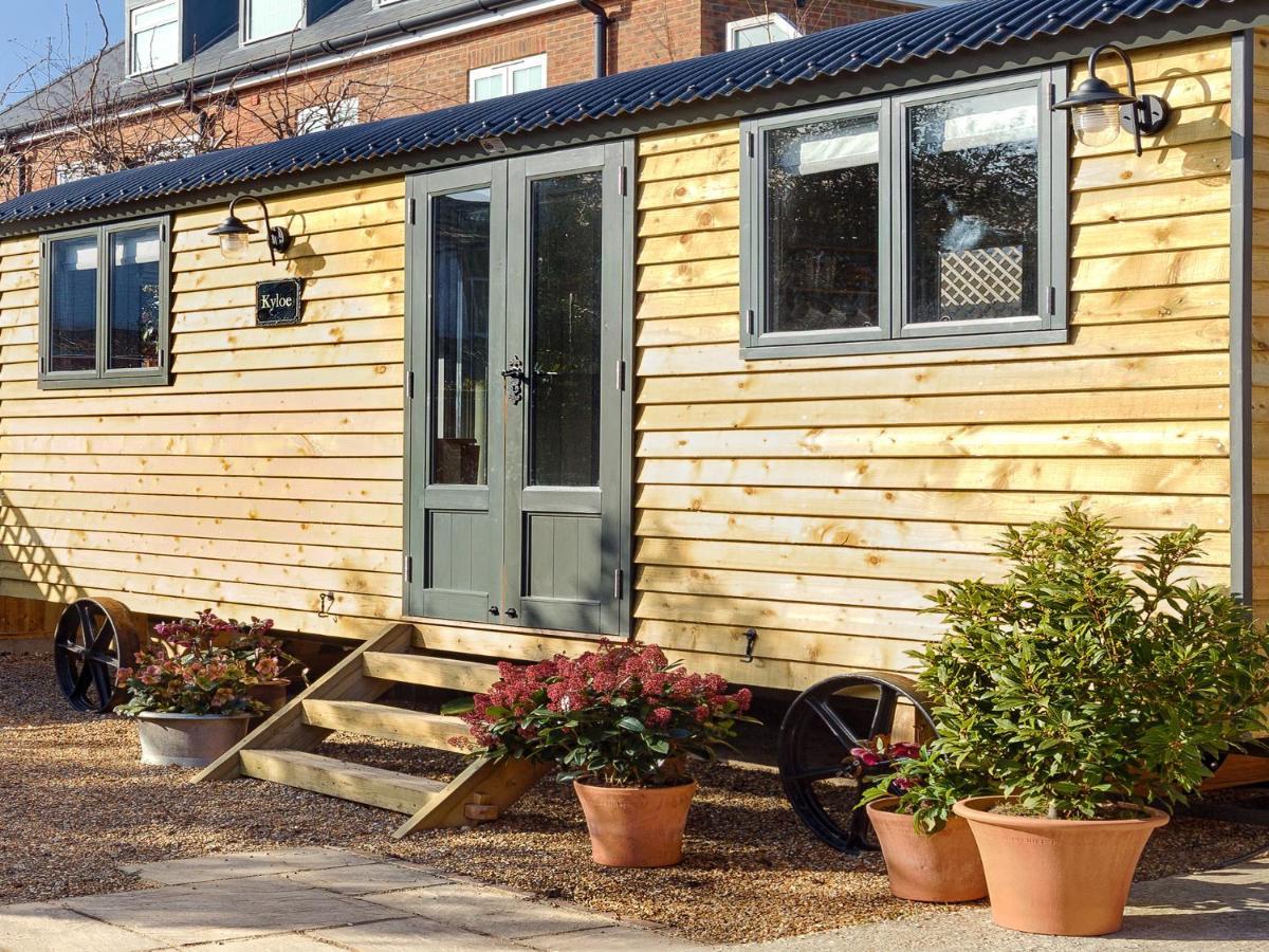 Pass The Keys Whitstable Shepherds Hut Minutes From The Harbour Villa Eksteriør bilde